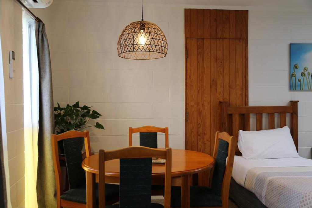Papakura Motor Lodge & Motel Εξωτερικό φωτογραφία